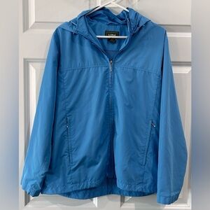 L.L. Bean Windbreaker Rain Jacket Women L Hooded Full Zip Packable Lightweight